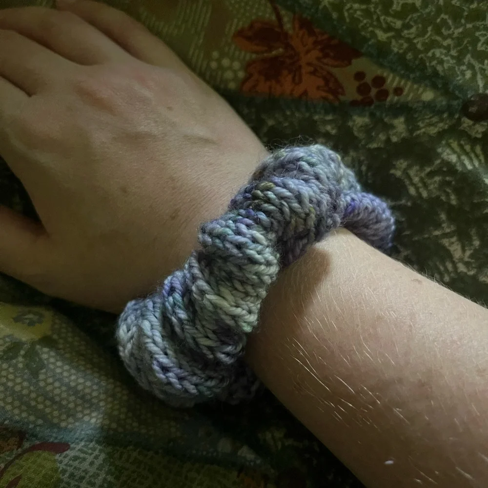 Purple Ruffled Hair Accessory - Picture 2 of 2